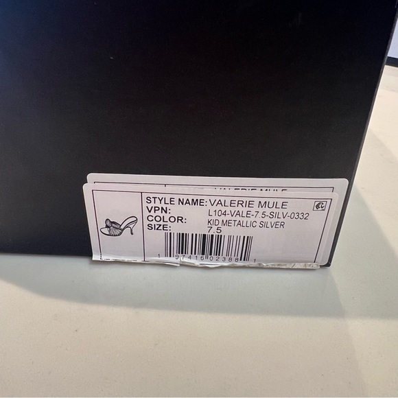 BNWT Larroude Valerie Knot Mules Sandals Silver 7.5  - in box - Picture 7 of 10